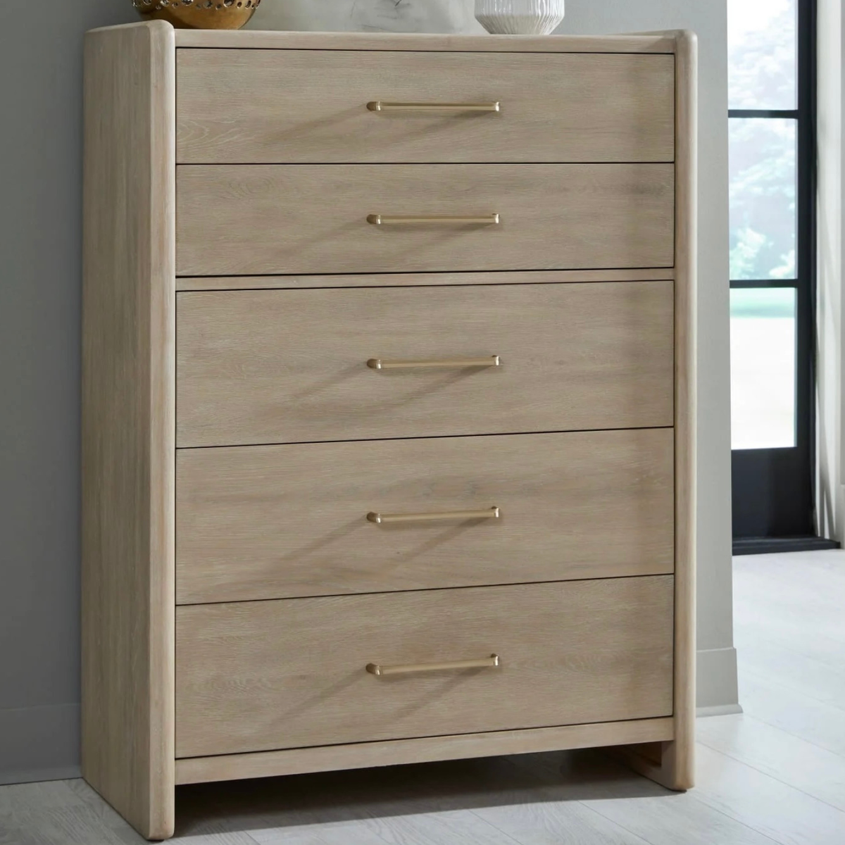 Bedroom Chests & Cabinets