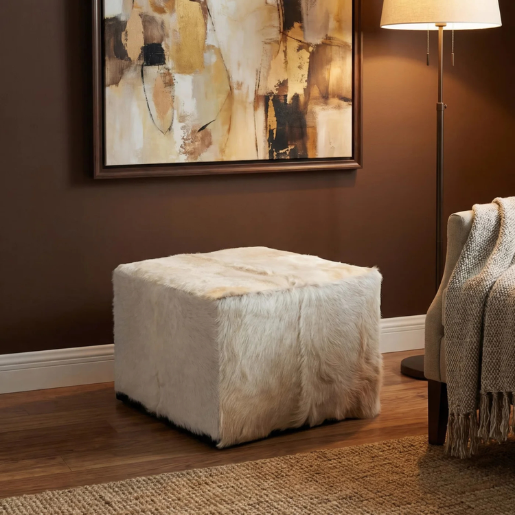 Ottomans & Poufs