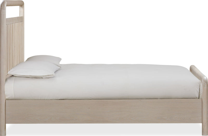 Camden Full-size Shiplap Oak Wood Platform Bed in Chai