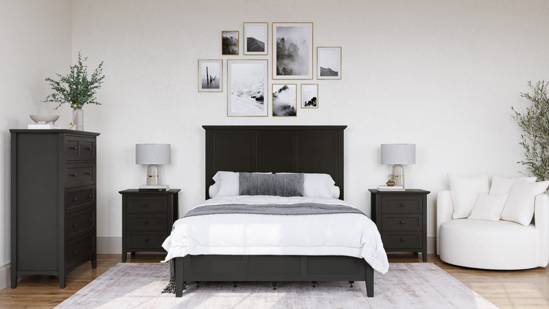 Grace California King-size Four Drawer Platform Storage Bed in Raven Black