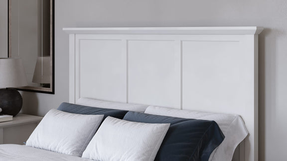Grace Full-size Three Panel Bed in Snowfall White
