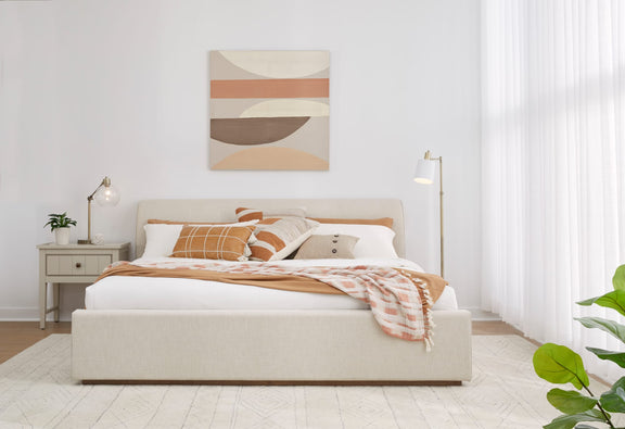 Louis California King-size Upholstered Platform Bed in Natural Linen (2026)