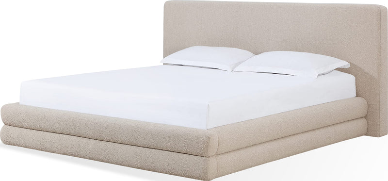 Maya Queen-size Upholstered Platform Bed in Brun Boucle (2026)
