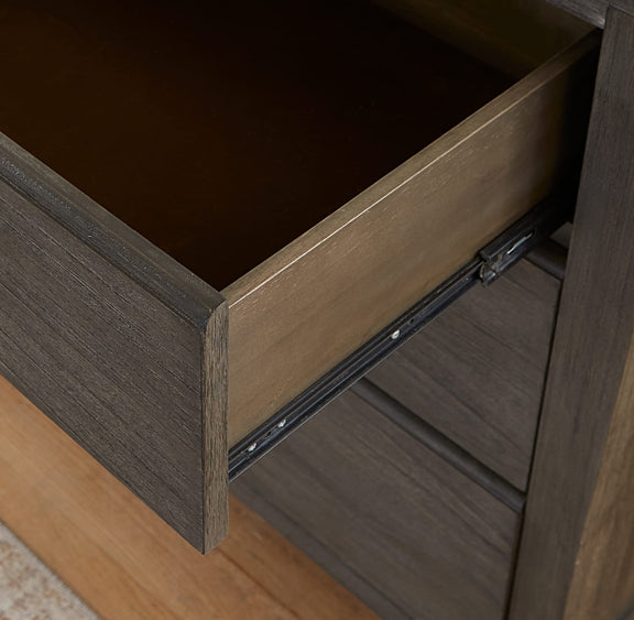 Nevis Five Drawer Chest in Sharkskin (2024)