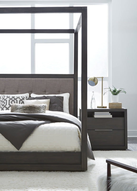 Oxford Queen-Size Canopy Bed in Dolphin