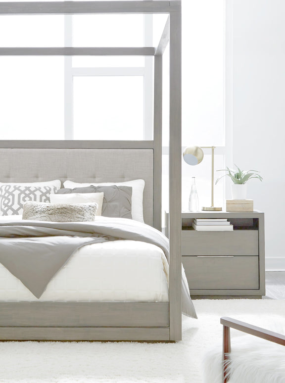 Oxford Canopy Bed in Mineral