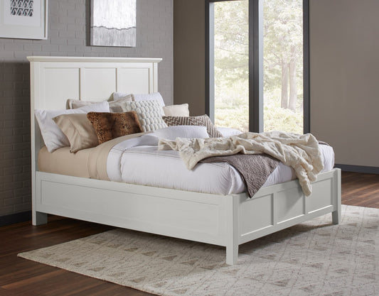 Paragon Queen-size Panel Bed in White