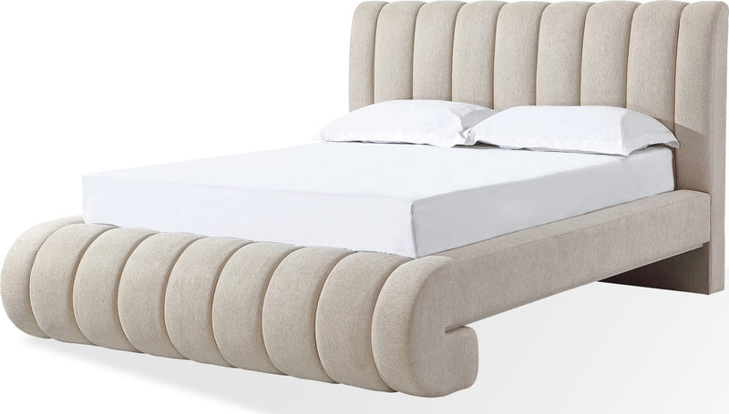 Savage California King-size Maximalist Upholstered Bed in Sandy Chenille