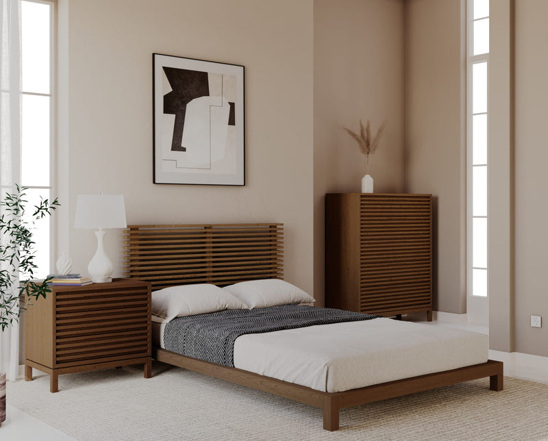 Tanner Full-size Solid Ash Platform Bed in Roux