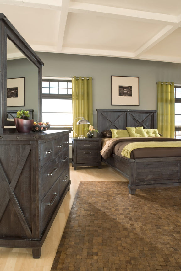 Yosemite Full-size Solid Wood Panel Bed in Cafe