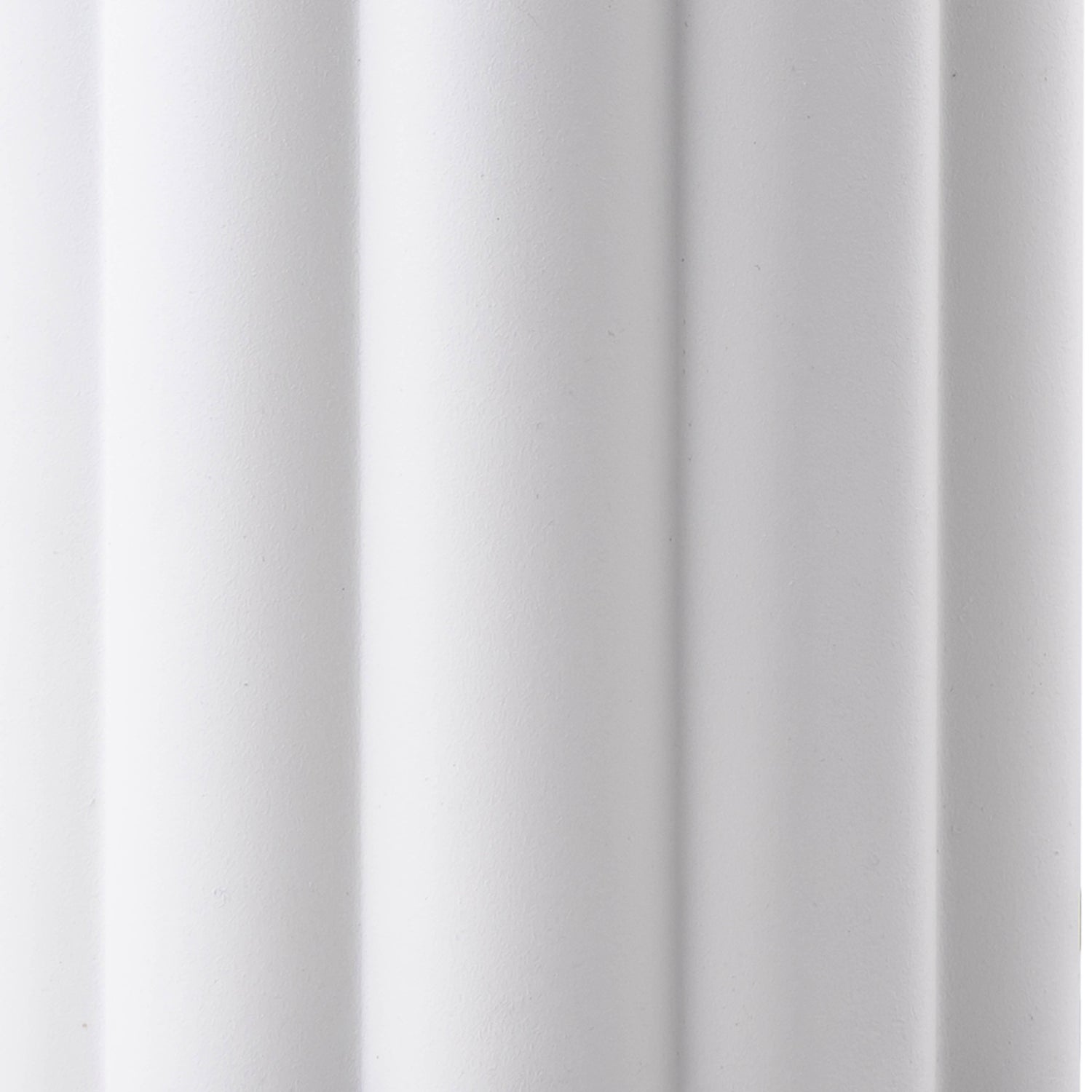 Latur Cream Table Lamp