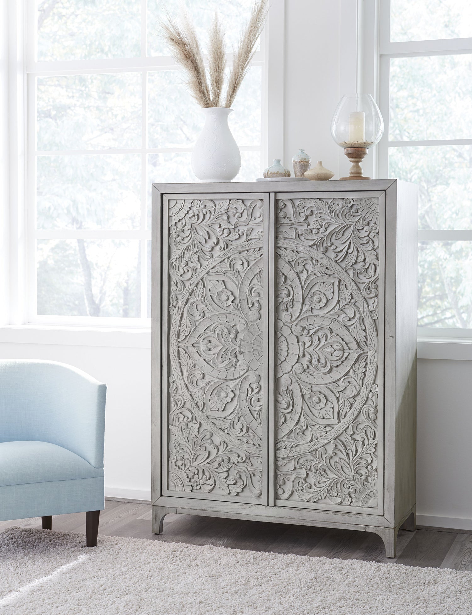 Boho Chic Wardrobe Chest in Washed White (2024)