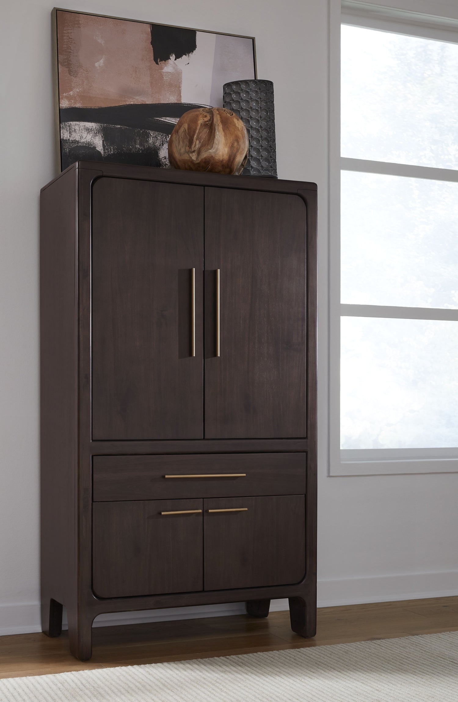 Zamba Four Door One Drawer Acacia Bar Cabinet in Jaguar