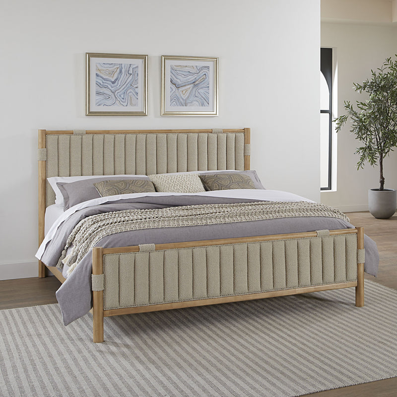 Furano King-size Upholstered Panel Bed in Ginger and Brun Boucle